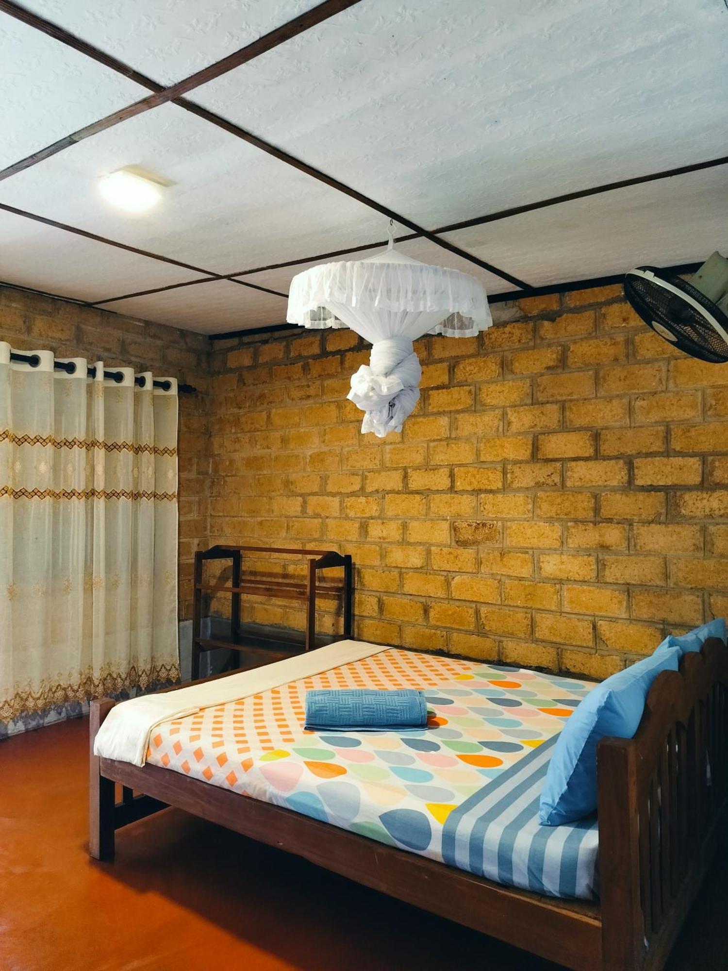 Nancy Guest Hotel Mirissa Ngoại thất bức ảnh