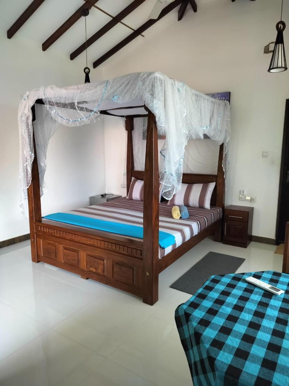 Nancy Guest Hotel Mirissa Ngoại thất bức ảnh