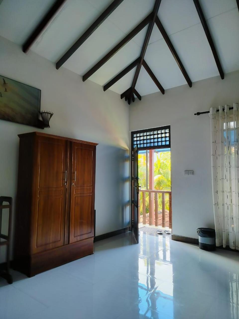 Nancy Guest Hotel Mirissa Ngoại thất bức ảnh