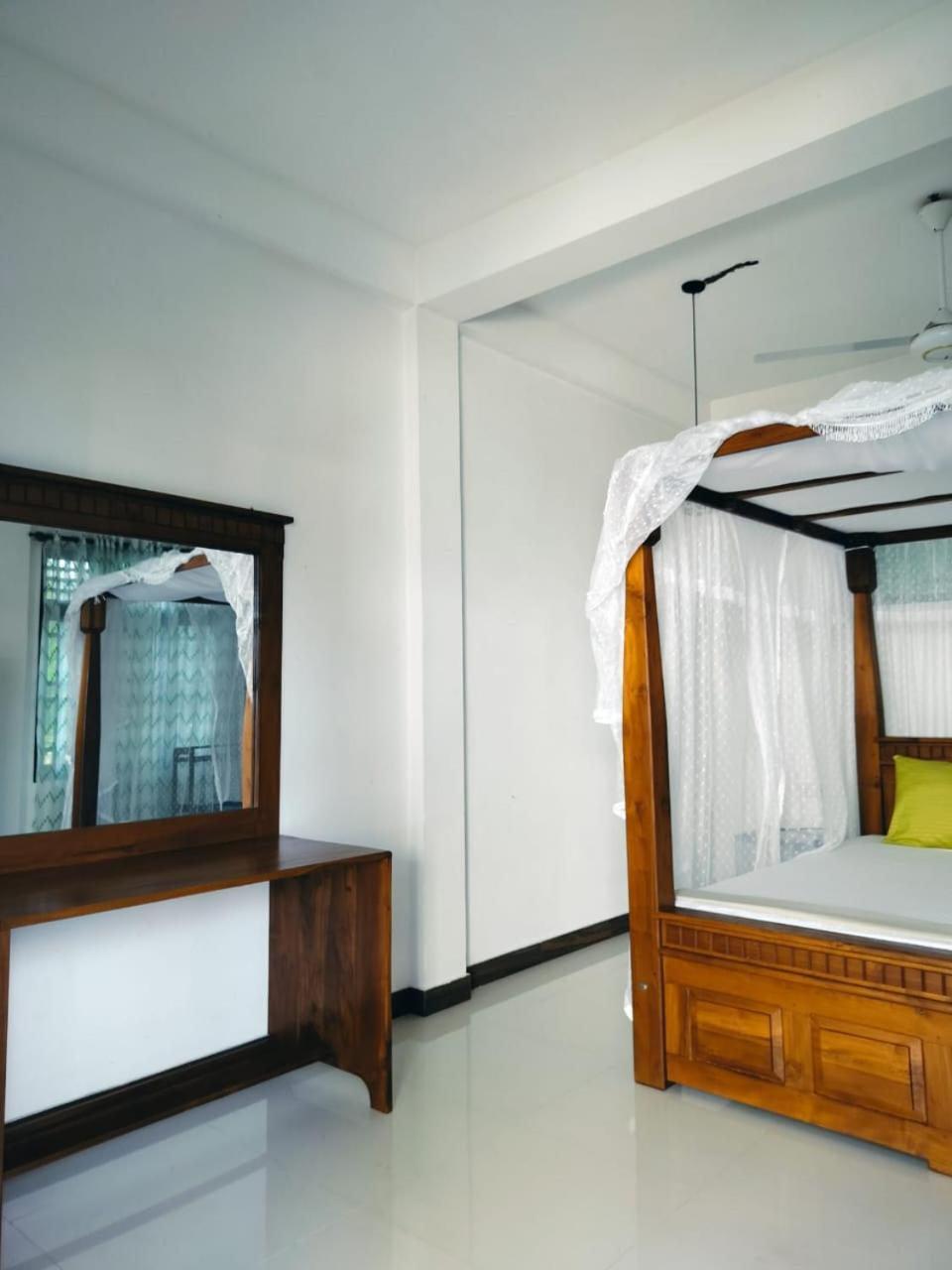 Nancy Guest Hotel Mirissa Ngoại thất bức ảnh